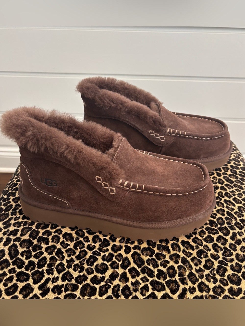 UGG Ansley Parc Chocolate Brown Suede